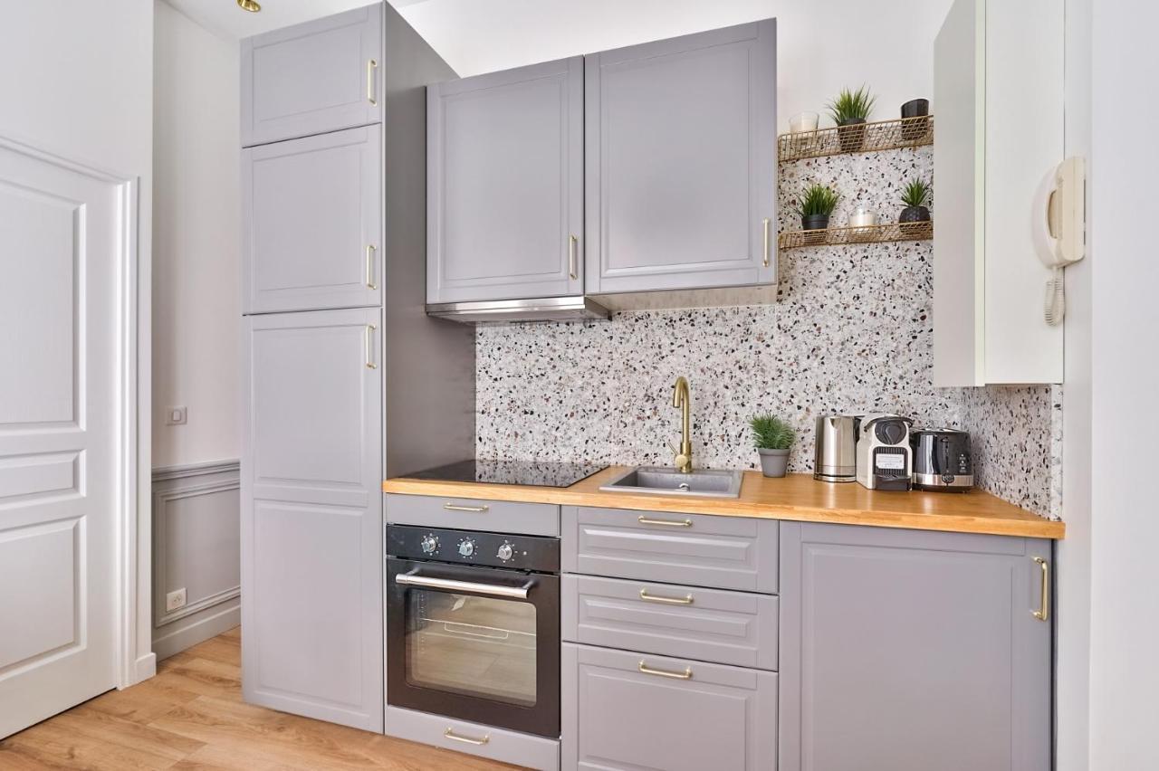 Newly Renovated ! Stunning 2Br Apt In The Heart Of Paris 15 Kültér fotó