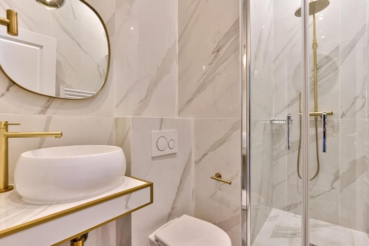 Newly Renovated ! Stunning 2Br Apt In The Heart Of Paris 15 Kültér fotó